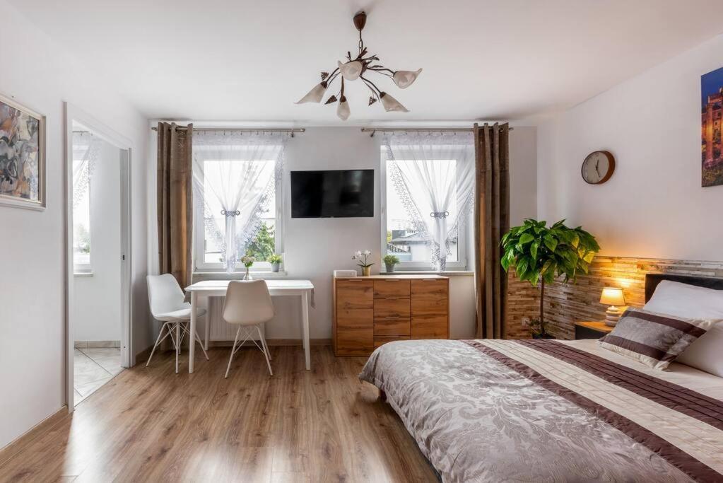 Ap. Olimpia 1 Pok. 2 Osoby, Downtown, Free Parking Apartment Krakow Exterior photo