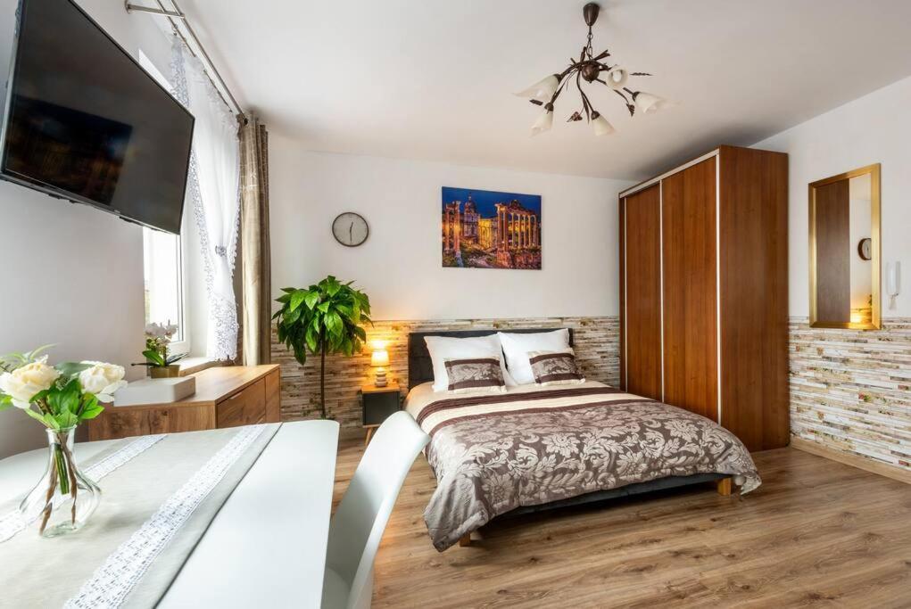 Ap. Olimpia 1 Pok. 2 Osoby, Downtown, Free Parking Apartment Krakow Exterior photo