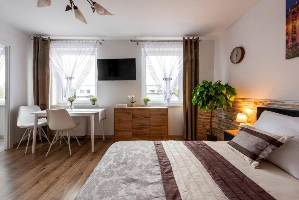 Ap. Olimpia 1 Pok. 2 Osoby, Downtown, Free Parking Apartment Krakow Exterior photo