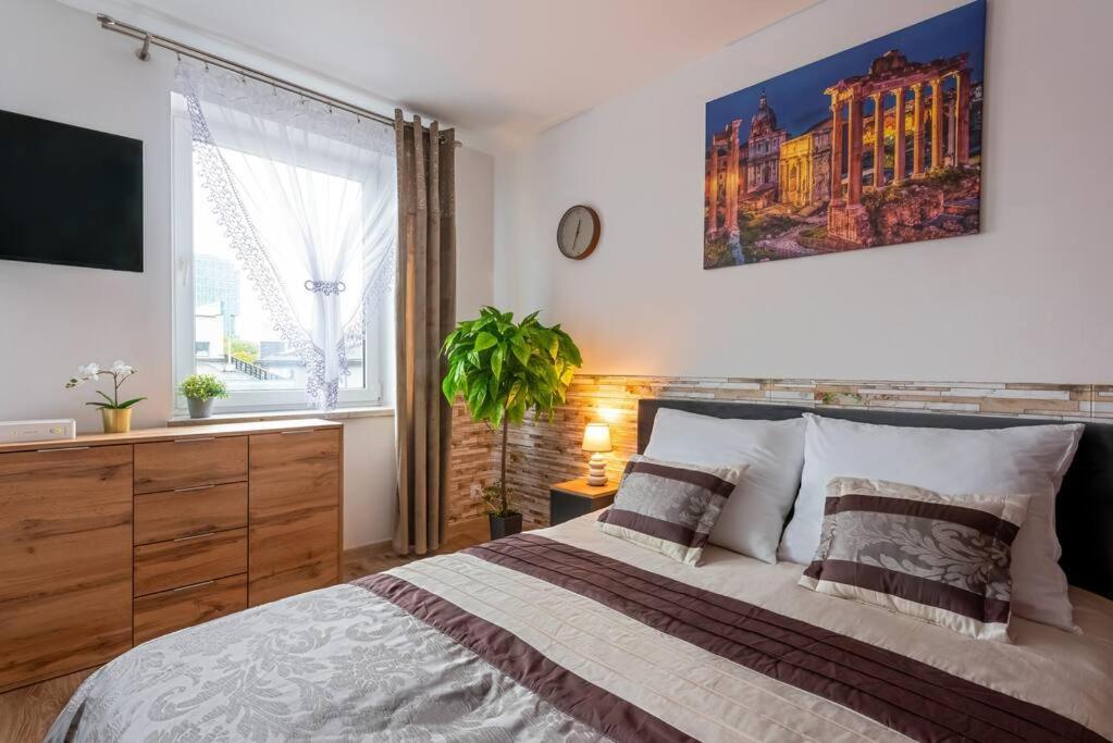 Ap. Olimpia 1 Pok. 2 Osoby, Downtown, Free Parking Apartment Krakow Exterior photo