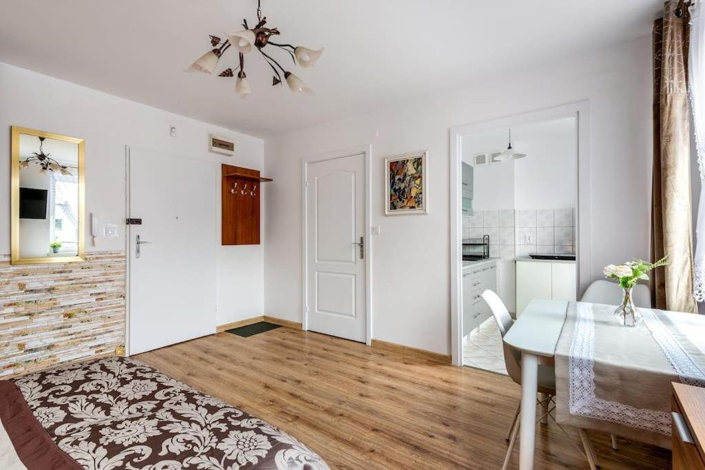 Ap. Olimpia 1 Pok. 2 Osoby, Downtown, Free Parking Apartment Krakow Exterior photo